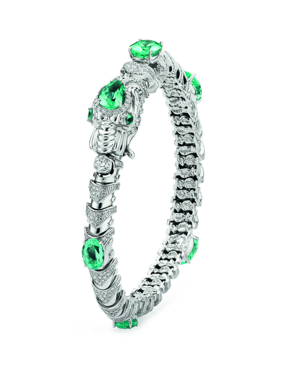 Jewellery, Fashion accessory, Emerald, Engagement ring, Green, Ring, Body jewelry, Gemstone, Diamond, Platinum, 