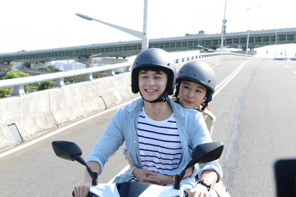 Helmet, Motorcycle helmet, Vehicle, Personal protective equipment, Bicycle helmet, Recreation, 
