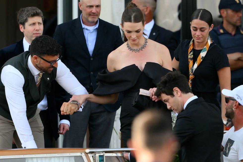 Top photos from Jeff Bezos and Lauren Snchezs star-studded wedding in Venice