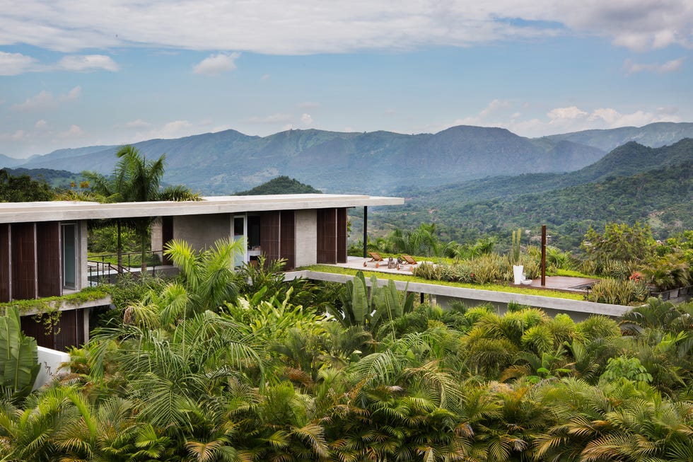 Two holiday homes in the Colombian forest from Burckhard and Echeverri