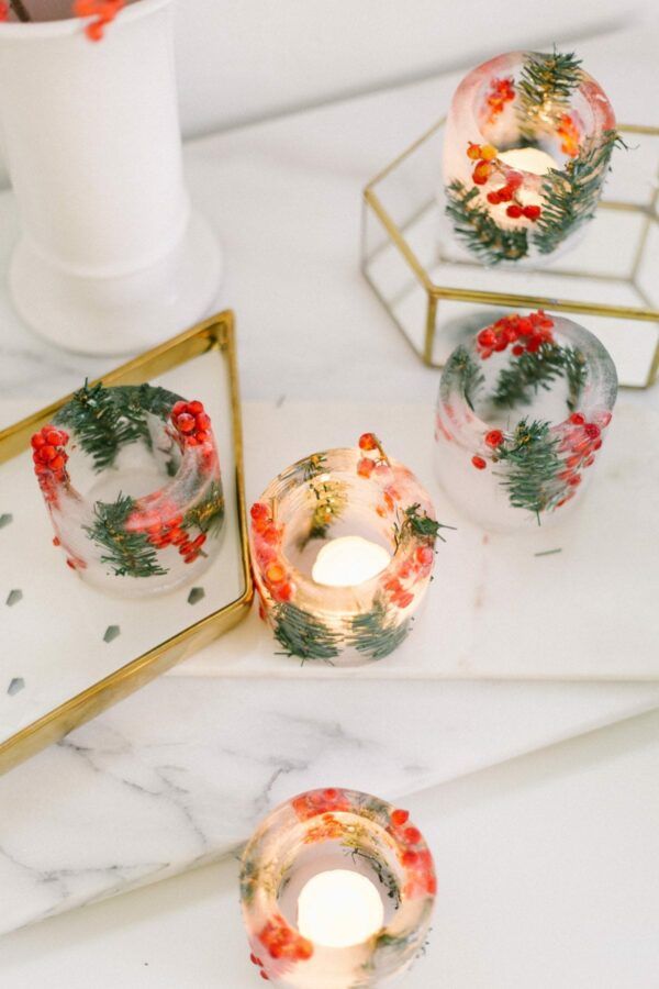 christmas table decorations  winter berry ice lanterns