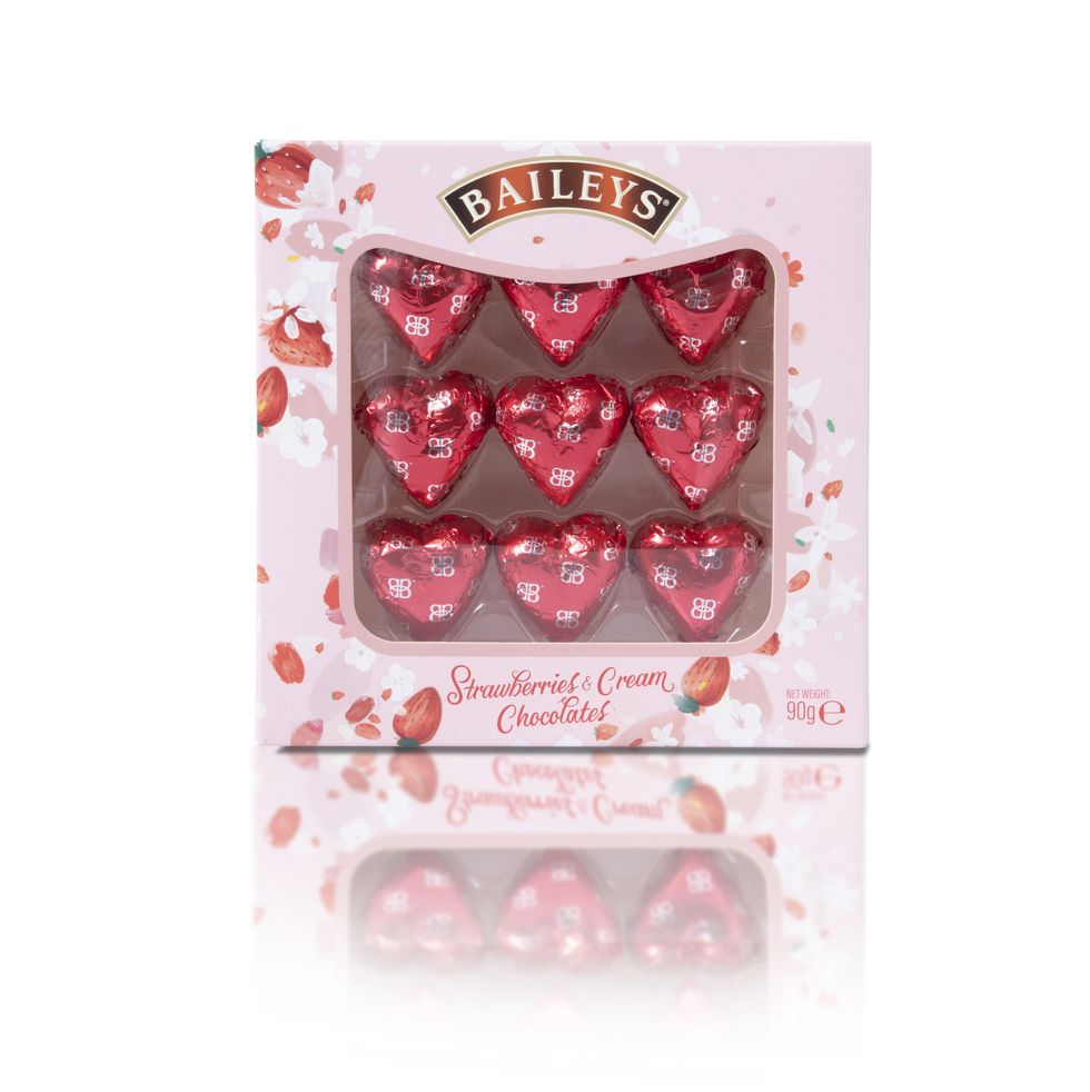 boxes of twelve baileys chocolate cupcakes, featuring four mouthwatering flavours﻿ original baileys, double chocolate, strawberries  cream and brand new flavour red velvet