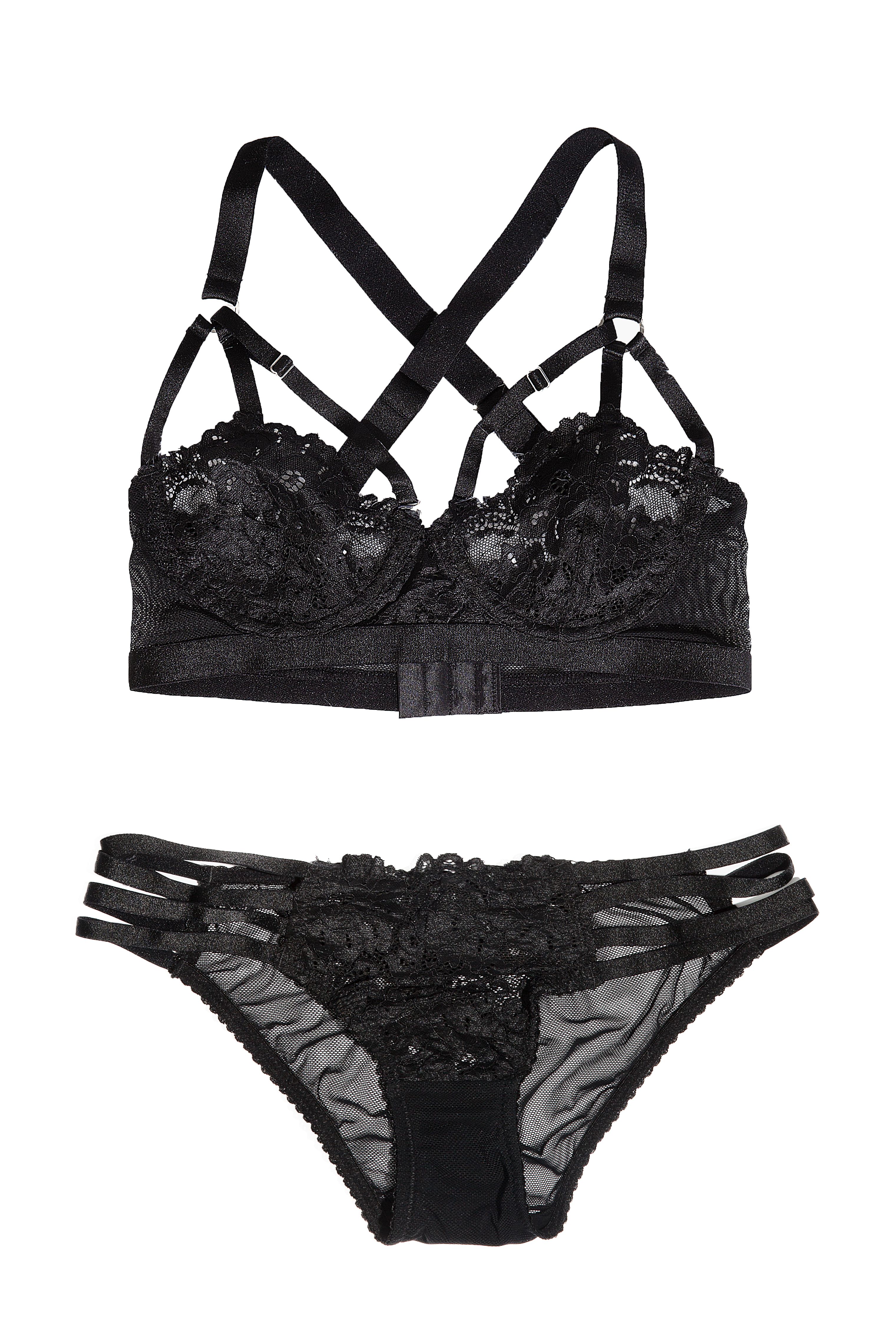 Things To Know For Creating All-Black Lingerie Wardrobe