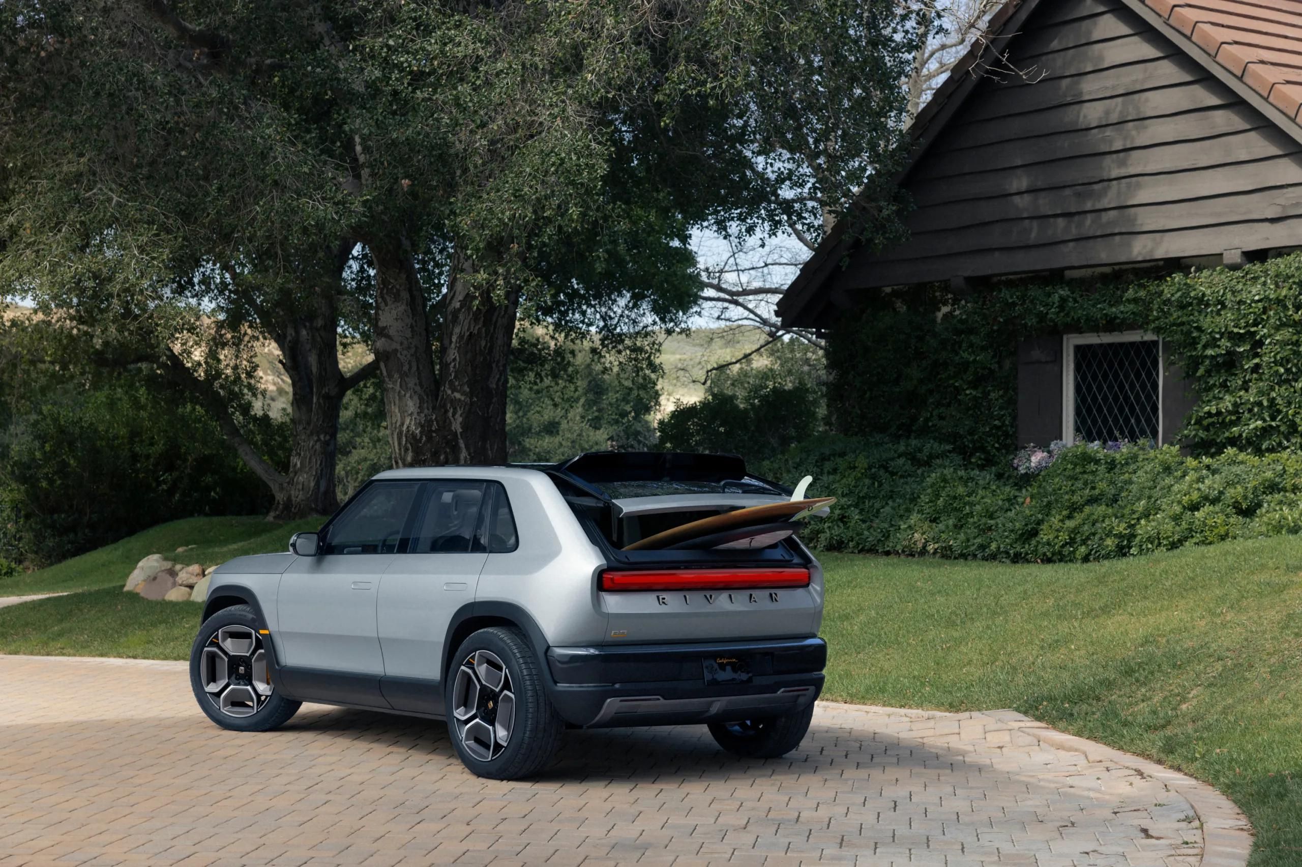 2027 Rivian R3 And R3X Electric Crossovers Photo Gallery