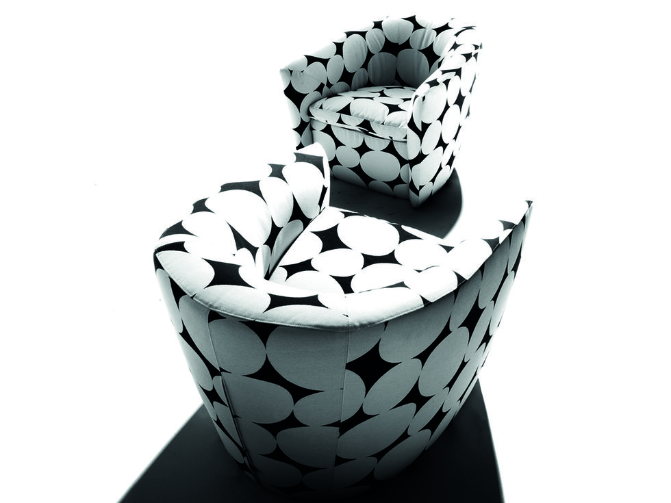 Black-and-white, Baking cup, Illustration, Furniture, Style, Vase, 