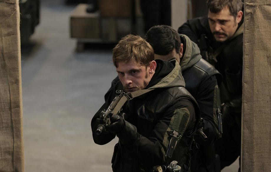 6 días (2017) Jamie Bell