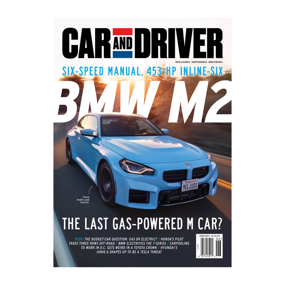 What's Wrong With the New BMW Logo? – PRINT Magazine