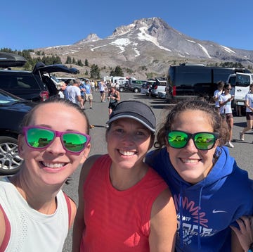 team members ready to run hood to coast relay. team members ready to run hood to coast relay.