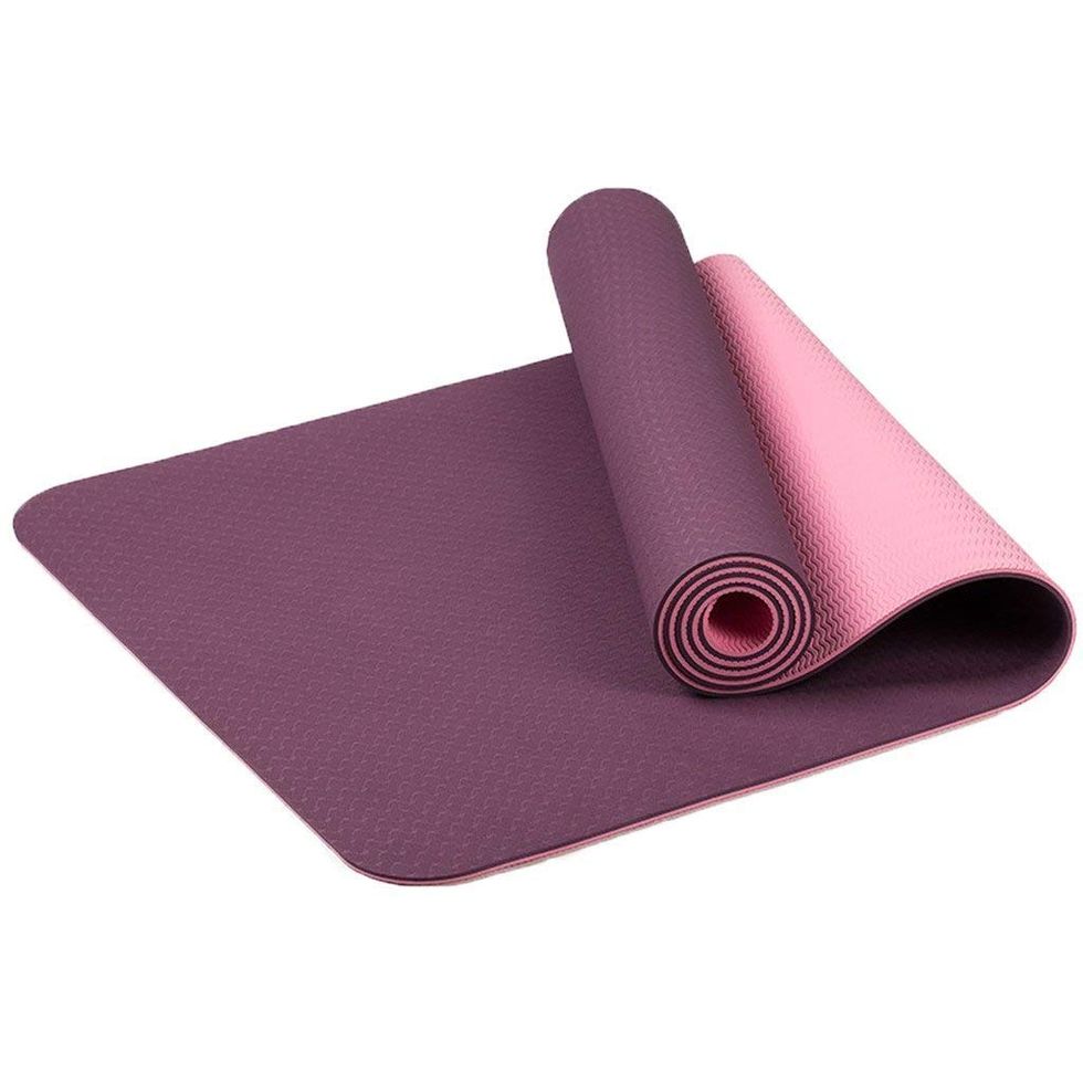 Material y accesorios para hacer yoga y pilates