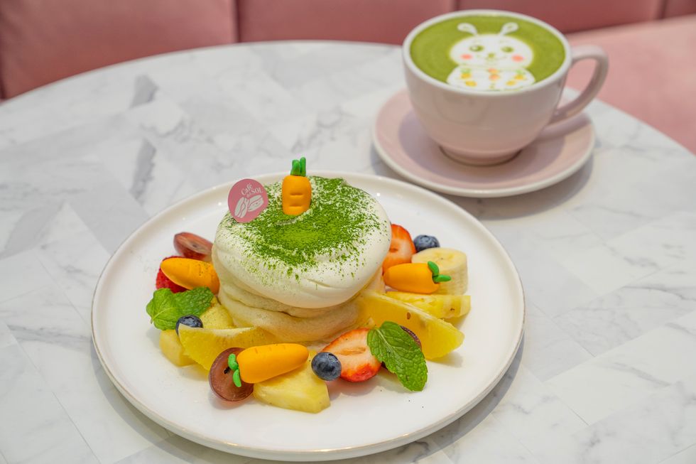 Café del SOL鬆餅專賣店聯名彼得兔推出彼得兔鬆餅