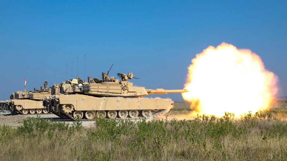 3rd battalion, 8th cavalry regiment, 3rd armored brigade combat team, 1st cavalry division sends the first round downrange with the us army’s new m1a2 sepv3 abrams main battle tank, fort hood, texas, august 18, 2020 after the greywolf brigade conducts a test fire on every tank they will dial in their sites by “zeroing” the tanks main gun, ensuring they are fully prepared to conduct future gunnery live fire exercises