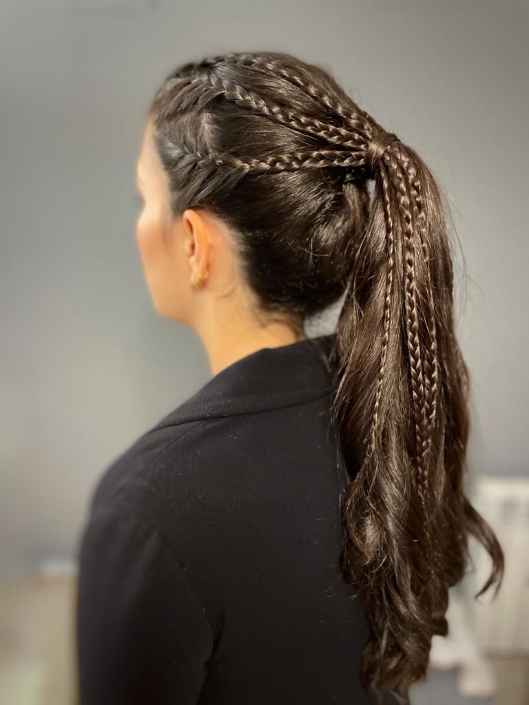 49 Peinados con Trenzas de Moda para Chicas de Cabello Largo  Örgü saç  modelleri Saç Kız saç stilleri