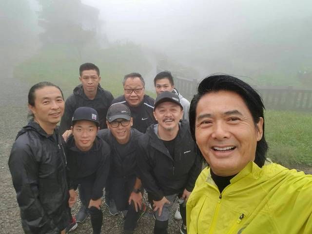 Social group, Team, Community, Forehead, Mountain, Tourism, Selfie, Event, Hill station, Recreation, 