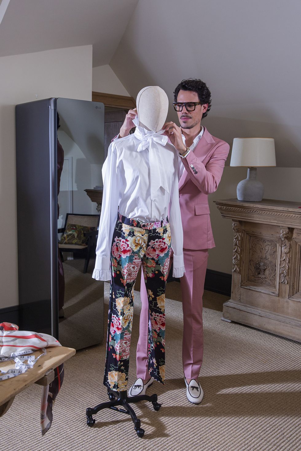 Juan Avellaneda declara apasionado de la moda vintage