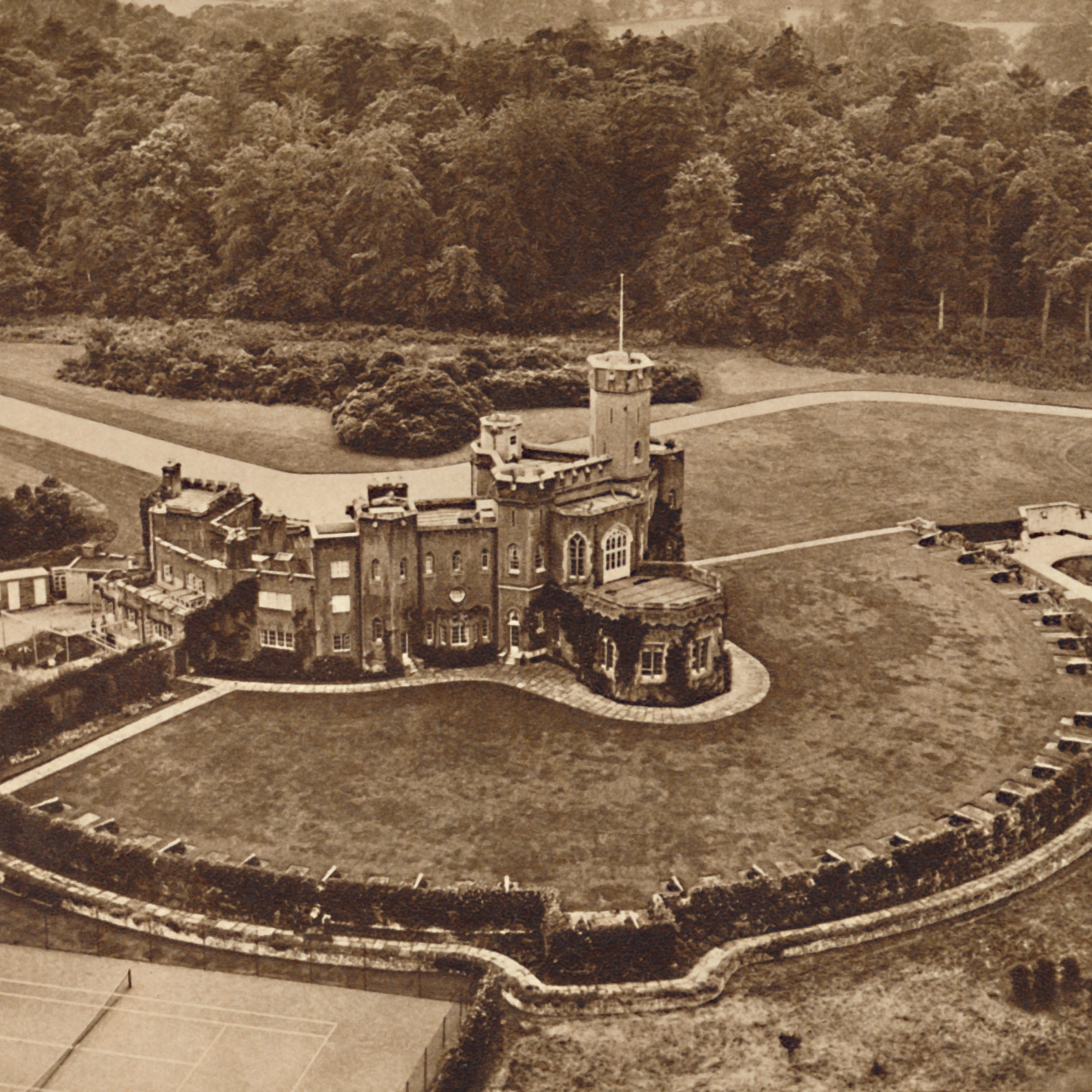What to Know About Fort Belvedere, Prince William and Kate Middleton's Rumored New Home