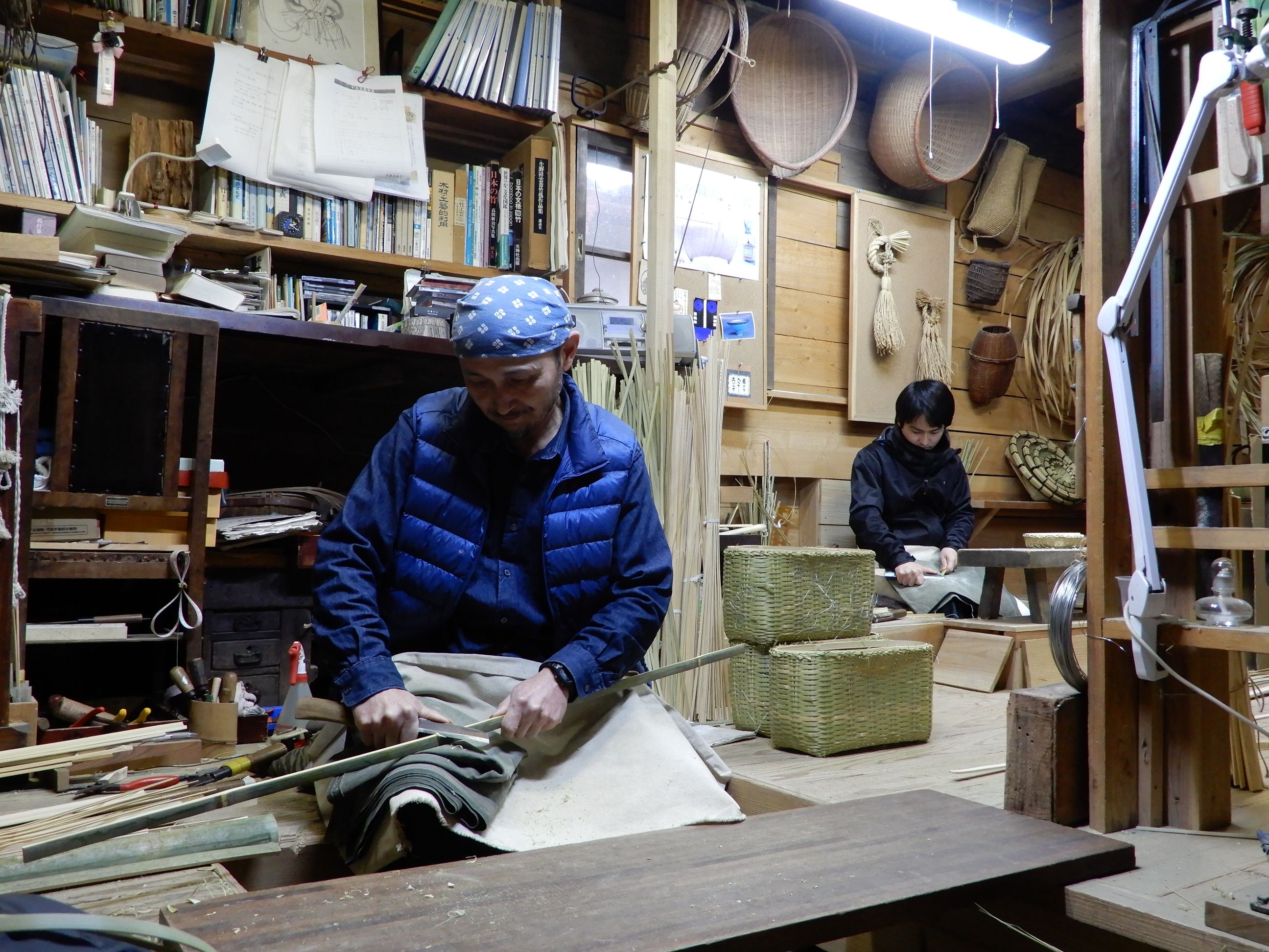 青竹細工作家・桐山浩実さん実用の美を見つめ、現代に問いかける思惟の人