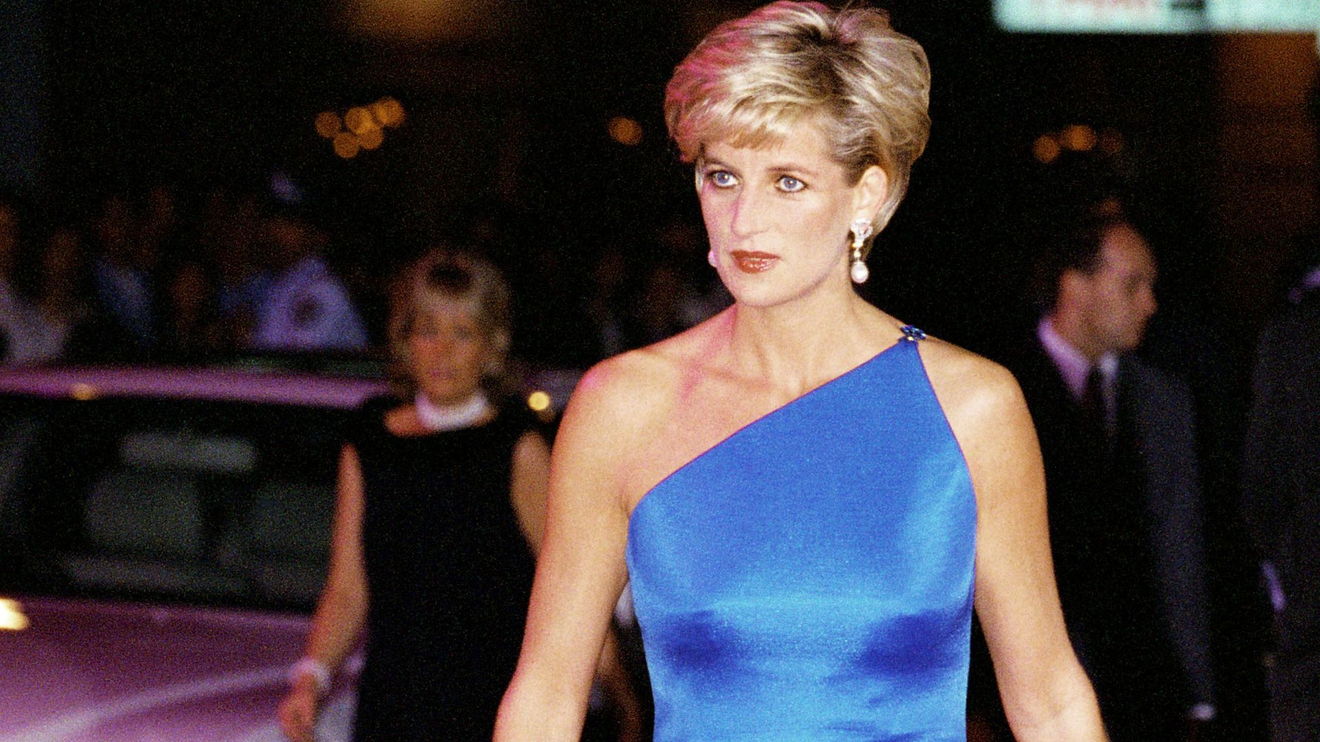 Princess Diana staring at one of the Paparazzi guys 1996