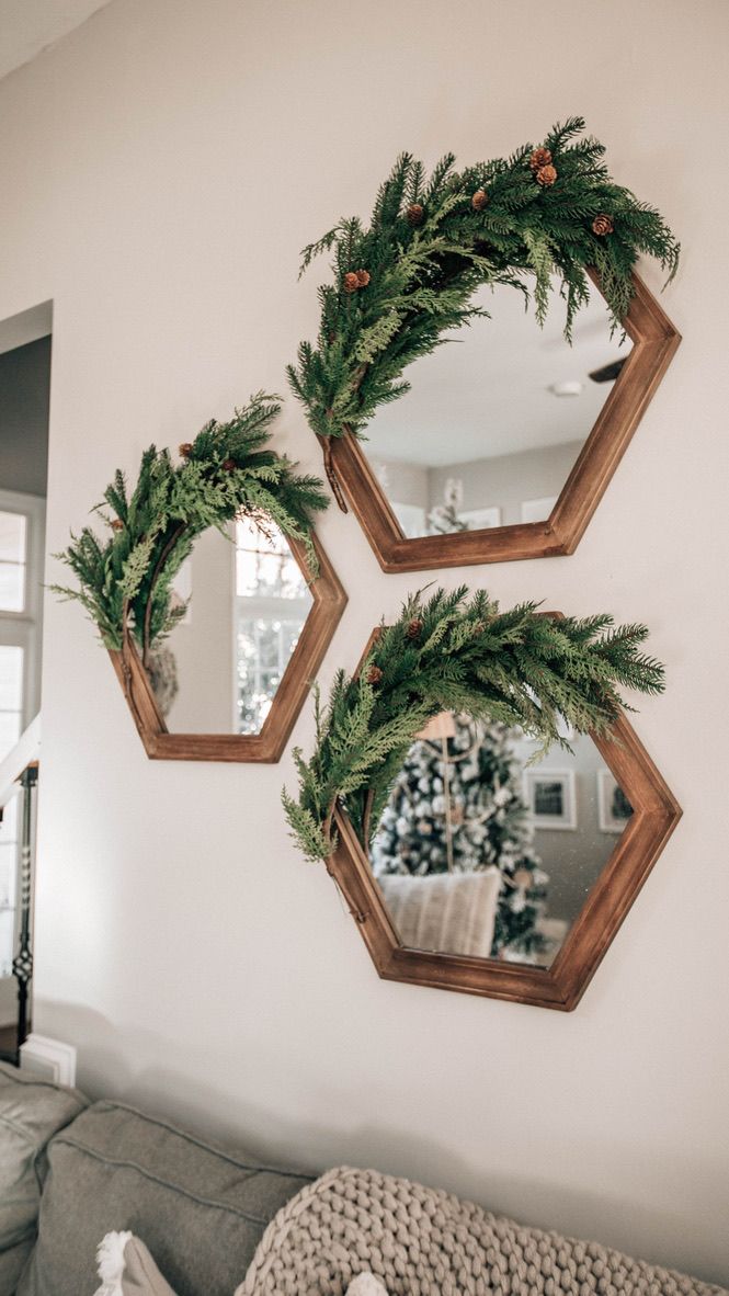28 Christmas Wall Decorations That Just Might Upstage the Tree