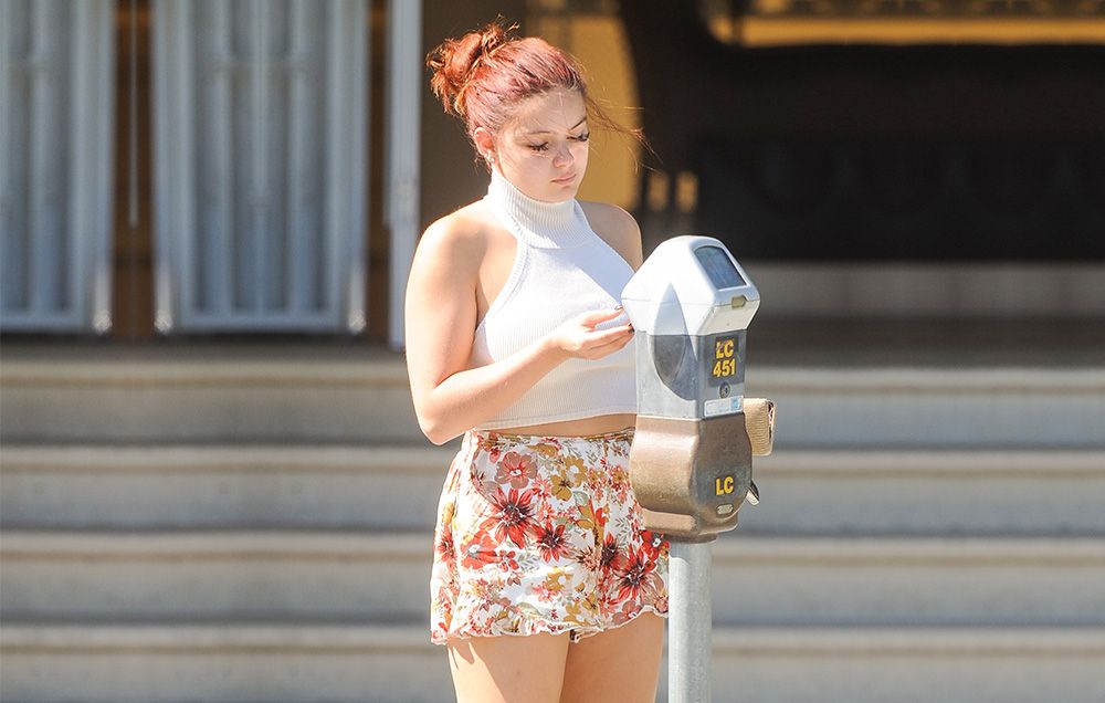 Ariel Winter Doesnt Care About Booty Shorts