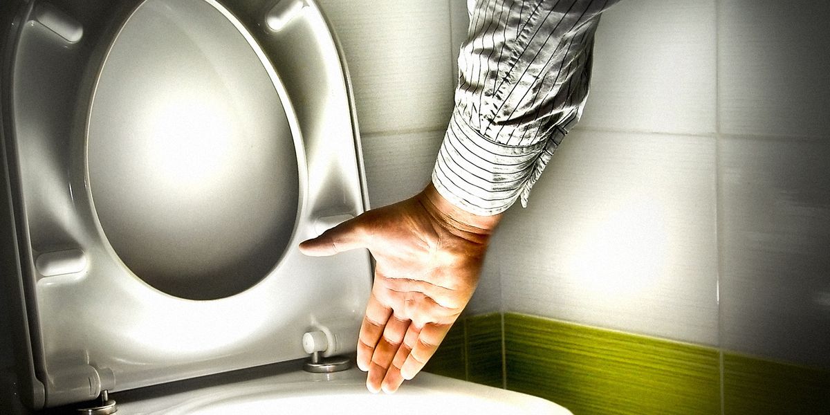 ​How to prevent hemorrhoids: Find out what causes hemorrhoids, and what you can do to prevent them from developing in the first place.