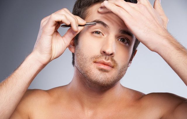 How To Treat Eyebrow Dandruff Mens Health 