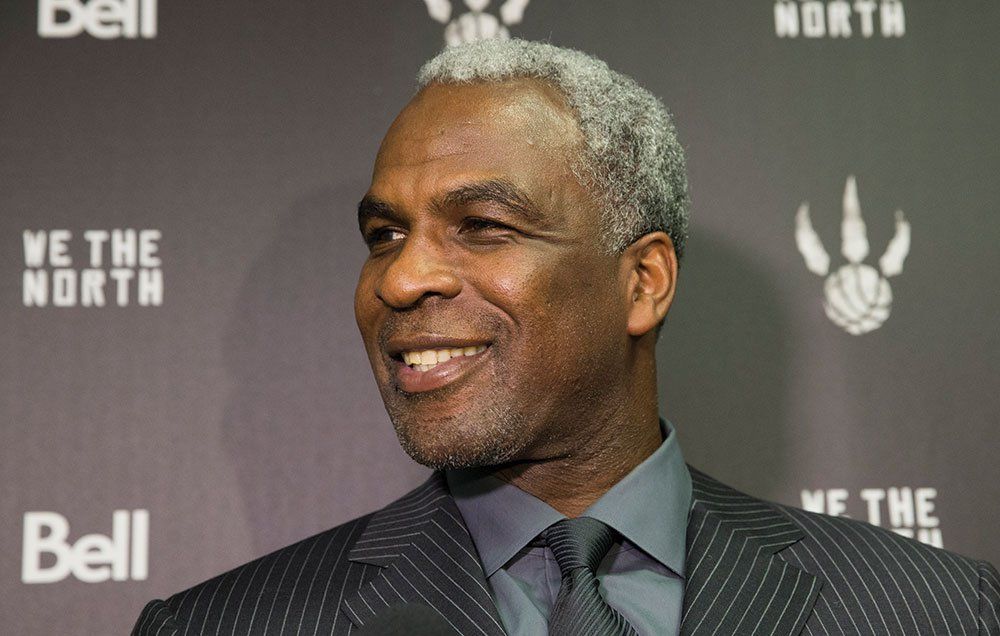 701 Charles Oakley Knicks Photos & High Res Pictures - Getty Images