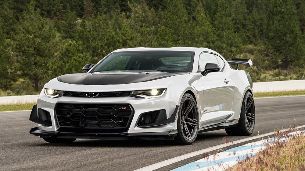 First Drive and Review: 2018 Chevrolet Camaro ZL1 1LE | Men's Health