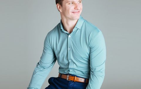 Blue, Clothing, Turquoise, Dress shirt, Neck, Sleeve, Shoulder, Standing, Outerwear, Collar, 