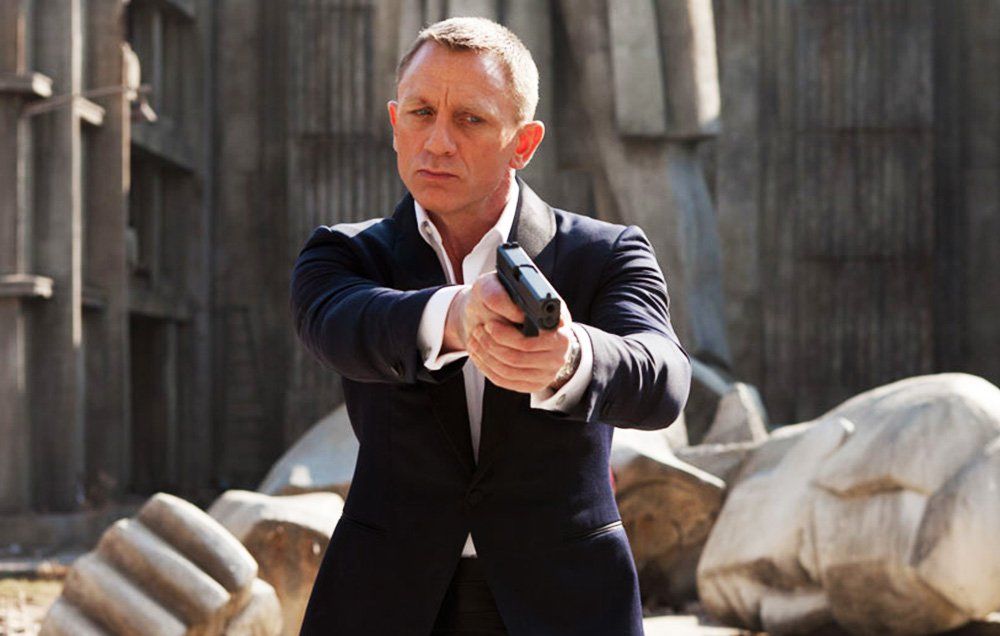 Daniel Craig's Suits: Top 5 James Bond Looks - Joe Button