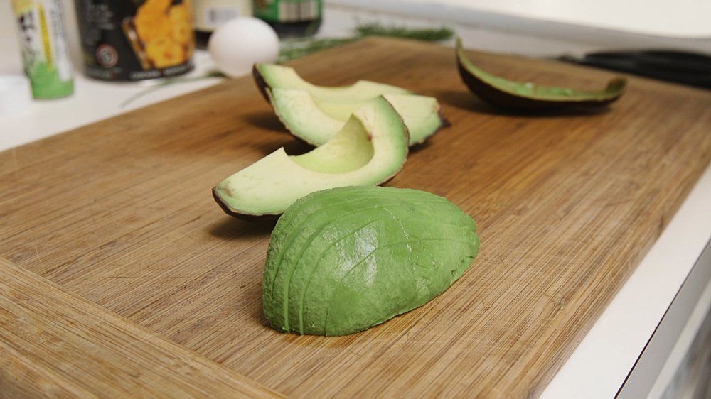 How to Cut an Avocado the Right Way