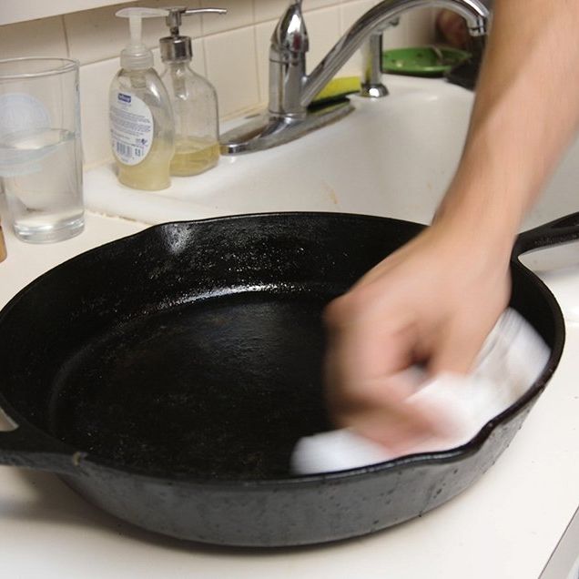 How To Clean A Cast Iron Skillet and Have It For A Lifetime - TidyMom®