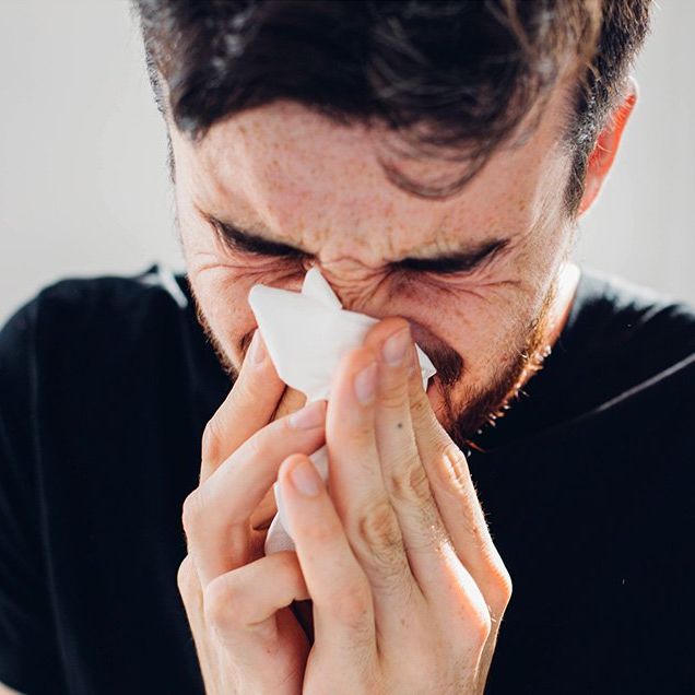 can holding sneeze kill you