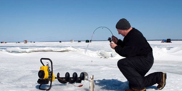 ​Avoid an Ice Fishing Injury With These Pro Tips