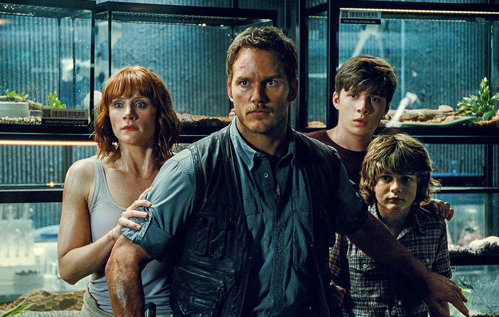 The Park is Gone – Watch the Explosive and Spoilerific Final Trailer for  'Jurassic World: Fallen Kingdom' Now!