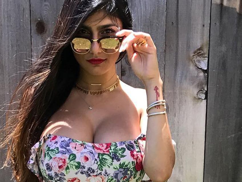 Forced Anal Sex Pregnant - Mia Khalifa Answers 7 Of Your Most Googled Sex Questions | Men's Health