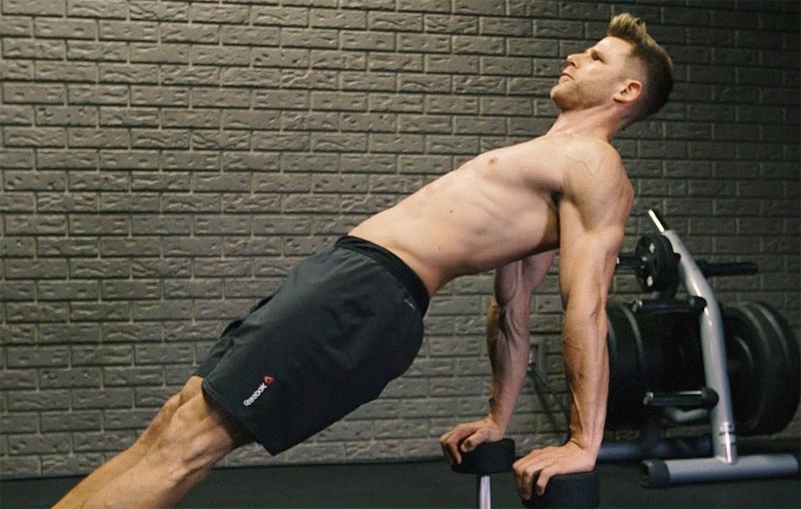 Best push ups discount for upper body