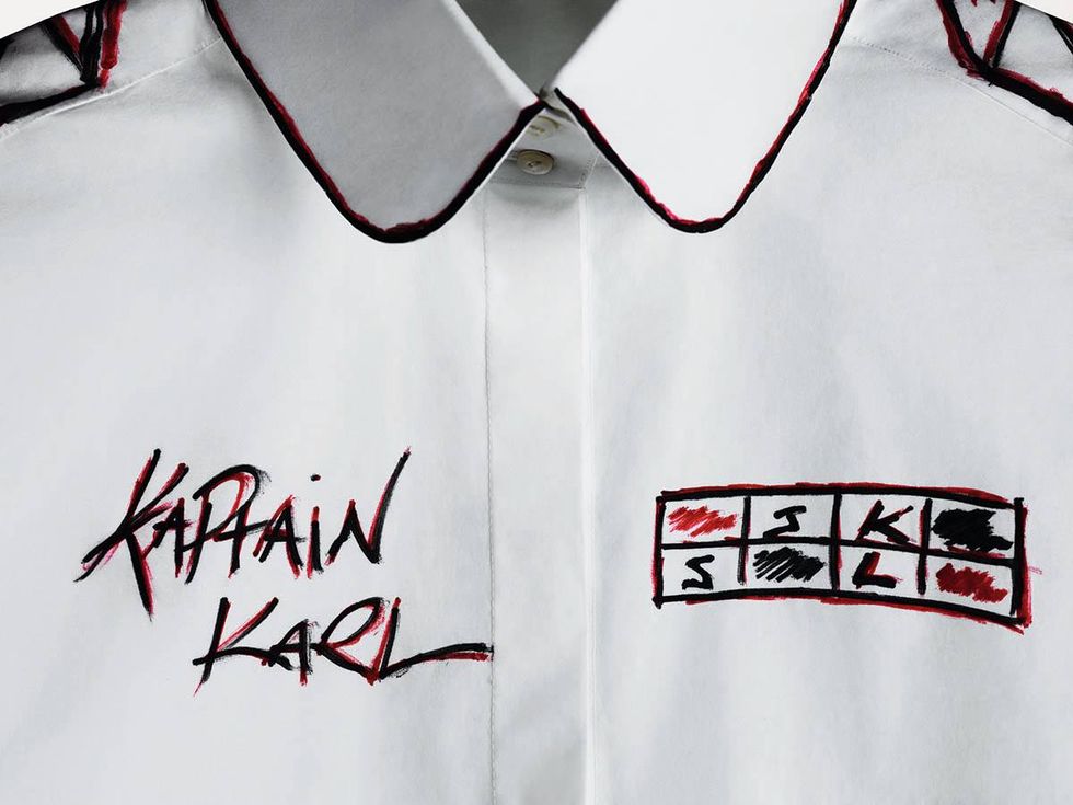 卡爾團隊發起Tribute to Karl活動，與名人們聯名推出卡爾拉婓格（ Karl Lagerfeld）生前最愛的白襯衫