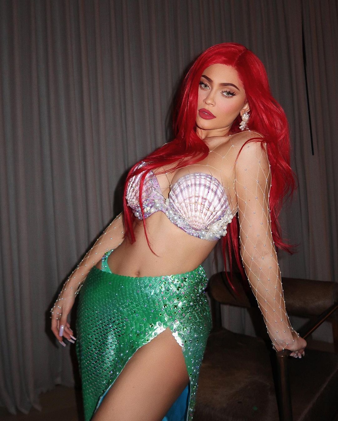 Mermaid Halloween Makeup and Costume For Kids! 