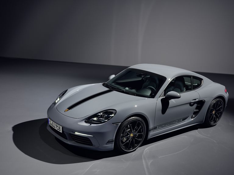2024 Porsche 911 Review, Pricing, and Specs