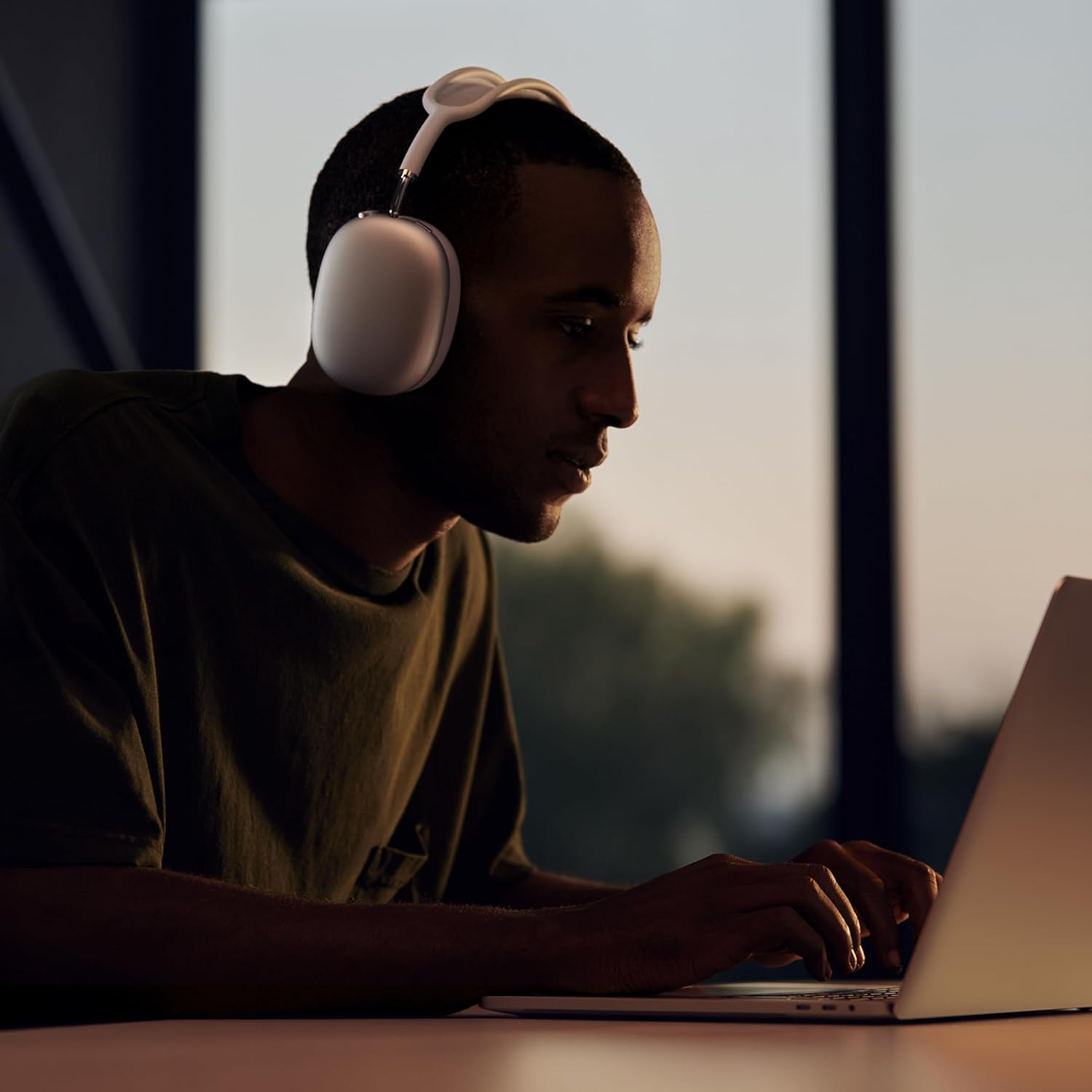 最終値下げ APPLE AirPods MAX スペースグレイ - メルカリ