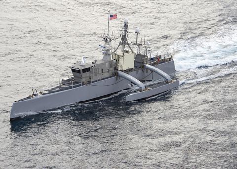 220622 n hh215 1043 pacific ocean june 22, 2022 the medium displacement unmanned vessel sea hunter transits the pacific ocean to participate in exercise rim of the pacific rimpac 2022 twenty six nations, 38 ships, four submarines, more than 170 aircraft and 25,000 personnel are participating in rimpac from june 29 to aug 4 in and around the hawaiian islands and southern california the world’s largest international maritime exercise, rimpac provides a unique training opportunity while fostering and sustaining cooperative relationships among participants critical to ensuring the safety of sea lanes and security on the world’s oceans rimpac 2022 is the 28th exercise in the series that began in 1971 us navy photo by mass communication specialist 1st class tyler r fraser