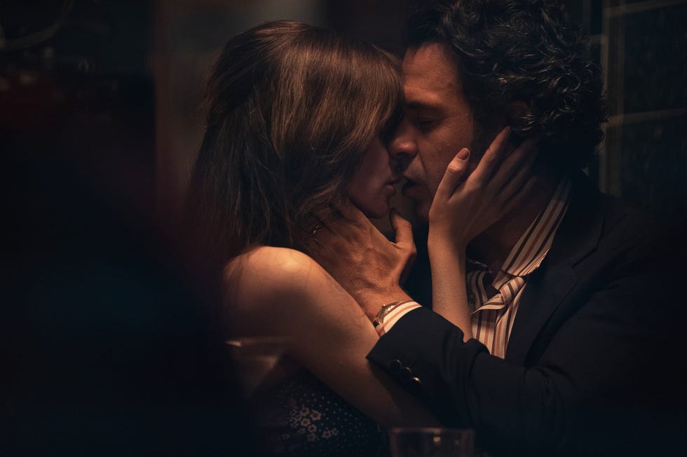 pictured: cushla lavery (lola petticrew) and michael agnew (tom cullen)