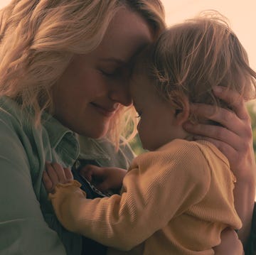 the handmaids tale “train” june and serena’s journey takes an unexpected turn. moira makes a bold decision. nick deals with a powerful visitor. (disney/steve wilkie) elisabeth moss the handmaids tale “train” june and serena’s journey takes an unexpected turn. moira makes a bold decision. nick deals with a powerful visitor. (disney/steve wilkie) elisabeth moss