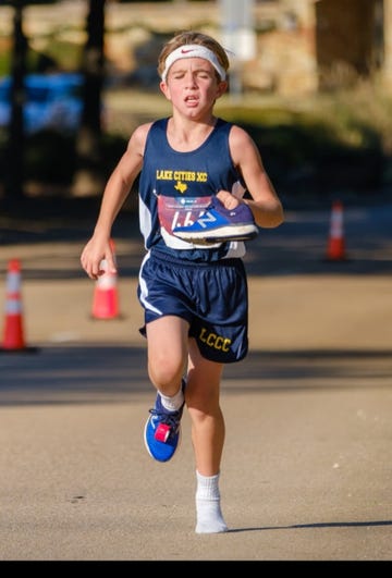 Sports, Marathon, Running, Long-distance running, Outdoor recreation, Recreation, Athlete, Individual sports, Athletics, Half marathon, 