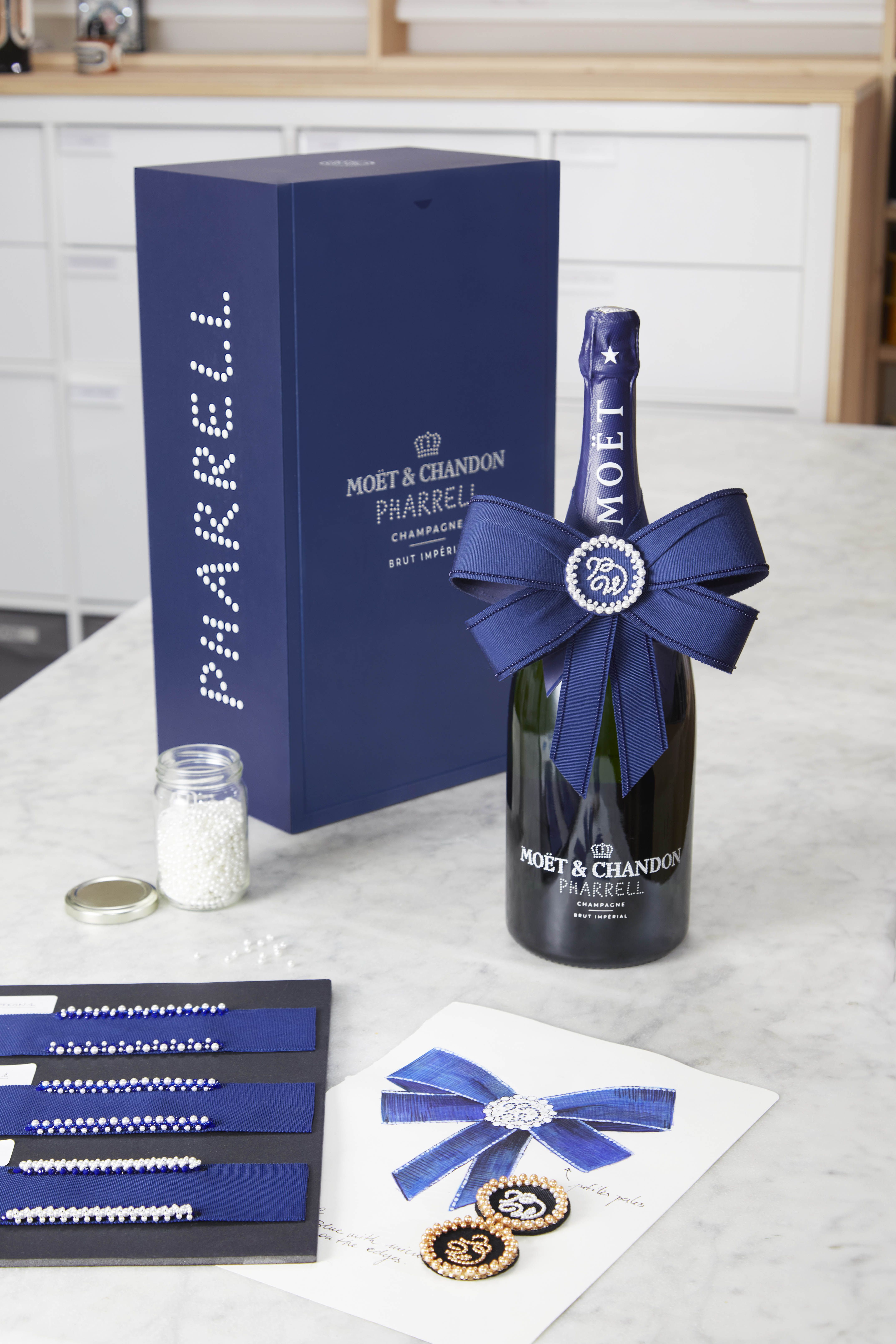 MOËT & CHANDON PHARRELL 4本セット Pharrell Williams Partners With Moët & Chandon for Limited