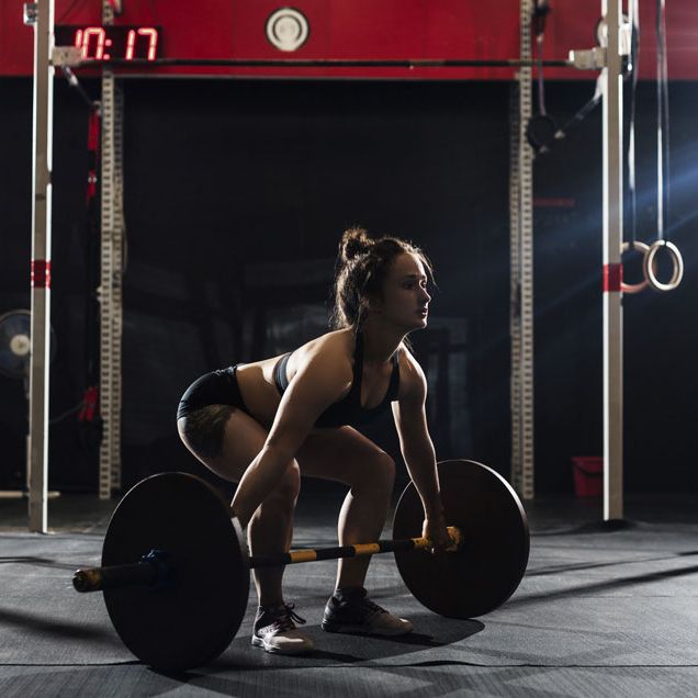 A woman doing crossfit