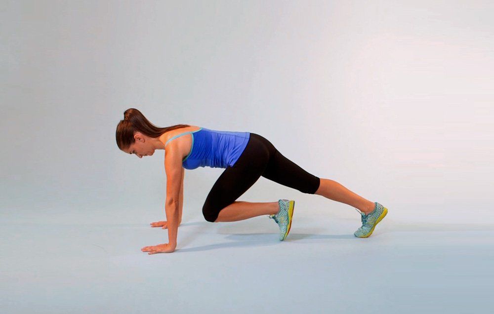 Score a Cardio and Abs Workout at the Same Time with This One Move ...