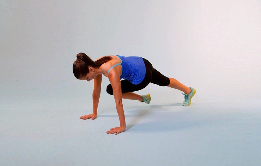 omdraaien wond veiligheid Step Up Your Plank Game and Work Those Obliques With This One Move |  Women's Health
