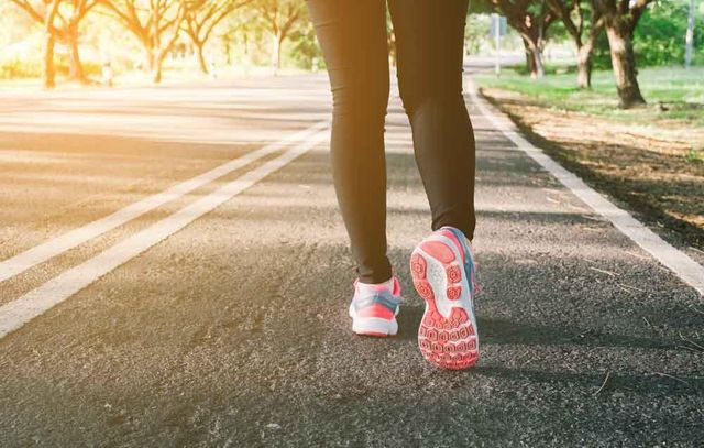 You Should Never Walk in a Running What to Instead | Women's
