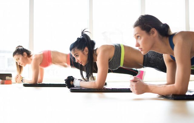 6 Aerobic Step Platform Exercises to Burn Fat and Get Toned